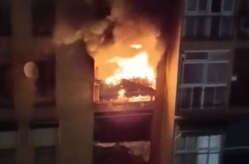  Muere un niño de seis años y herida grave su madre en un incendio en un piso de Granada tras varias deflagraciones