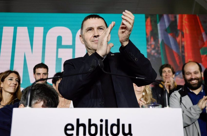  La Fiscalía rechaza instar la ilegalización de Bildu: «Constituye una formación política democrática»