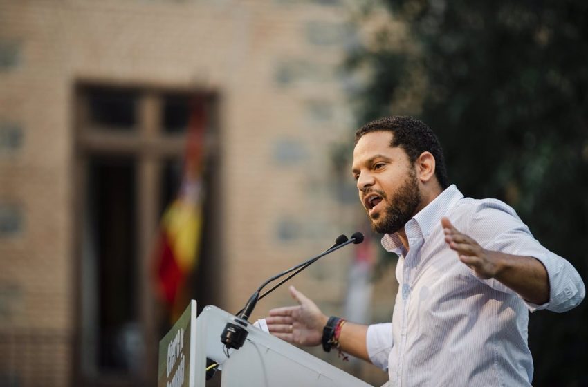  Garriga (Vox), sobre pactos con el PP: «No vamos con exigencias, sino con la mano tendida»