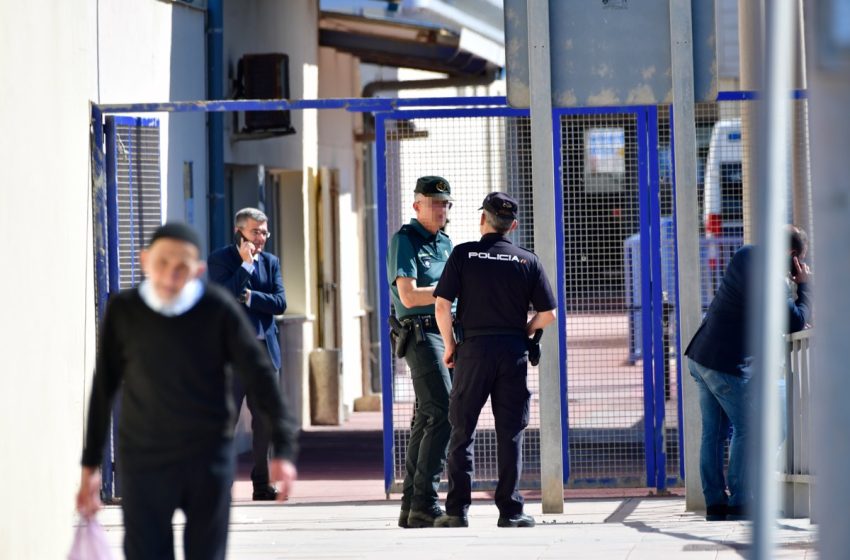  El Gobierno admite que la apertura de aduanas de Ceuta y Melilla con Marruecos es un «trámite complejo»