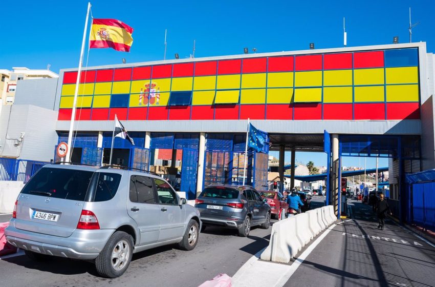  Militares y diplomáticos no ven factible una agresión militar de Marruecos para hacerse con Ceuta y Melilla