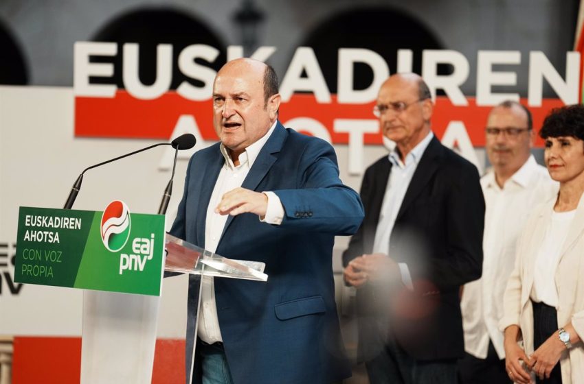  Ortuzar afirma que es el PNV el que «ha arruinado» las posibilidades de Feijóo de ir a su investidura como presidente