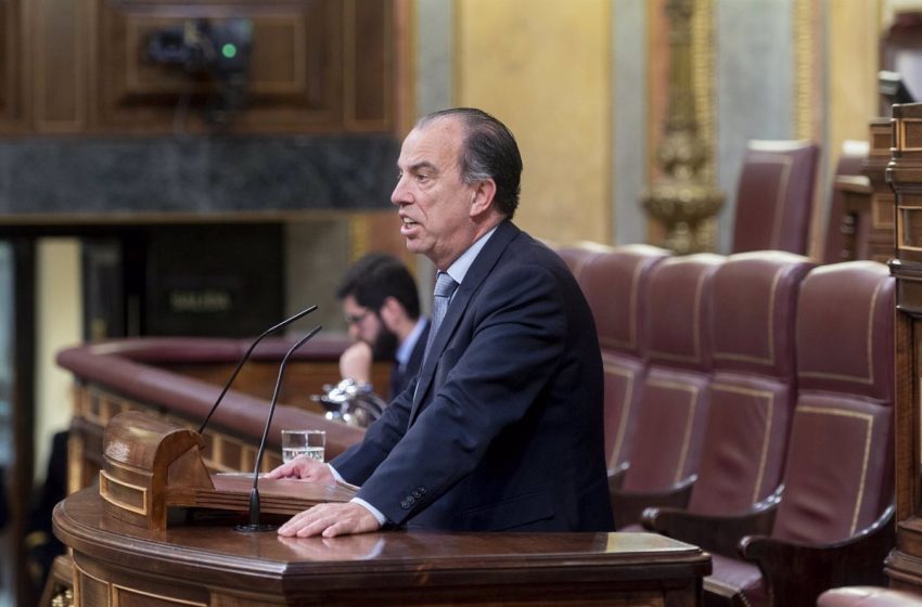  García Adanero, expulsado de UPN por votar contra la reforma laboral, seguirá en el Congreso gracias al voto CERA
