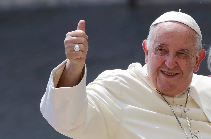  El Papa despega desde Roma con destino a Lisboa para participar en la Jornada Mundial de la Juventud
