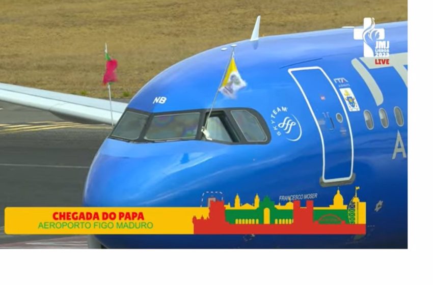  El Papa aterriza en Lisboa para participar en la Jornada Mundial de la Juventud