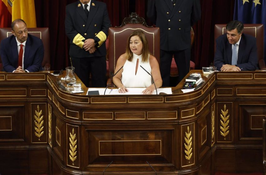  El Gobierno confirma que se negocia una reforma del Reglamento el Congreso para el uso del catalán en los debates
