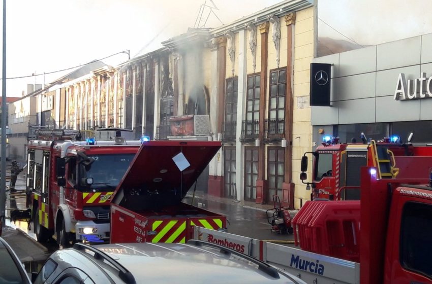  Se confirma la muerte de cuatro personas en el incendio de la discoteca de Murcia