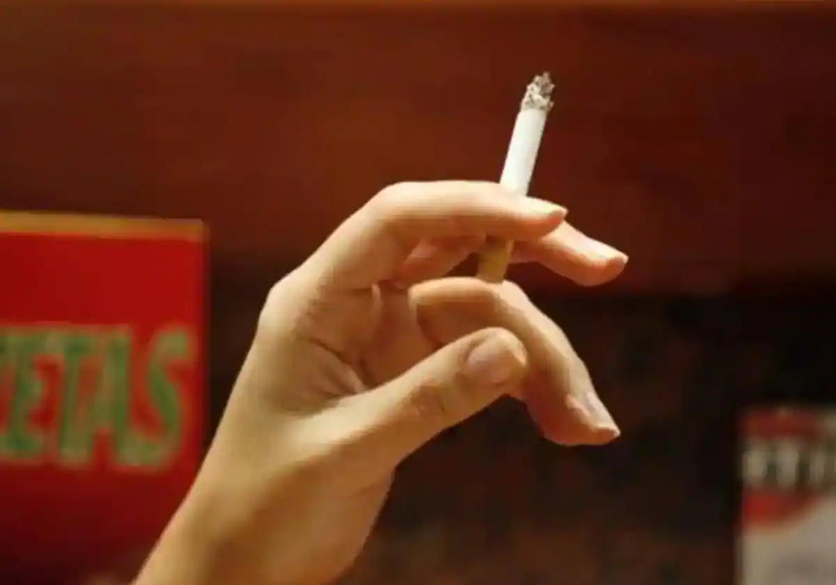  La ironía de fumar para estar delgado: fumar aumenta la grasa abdominal